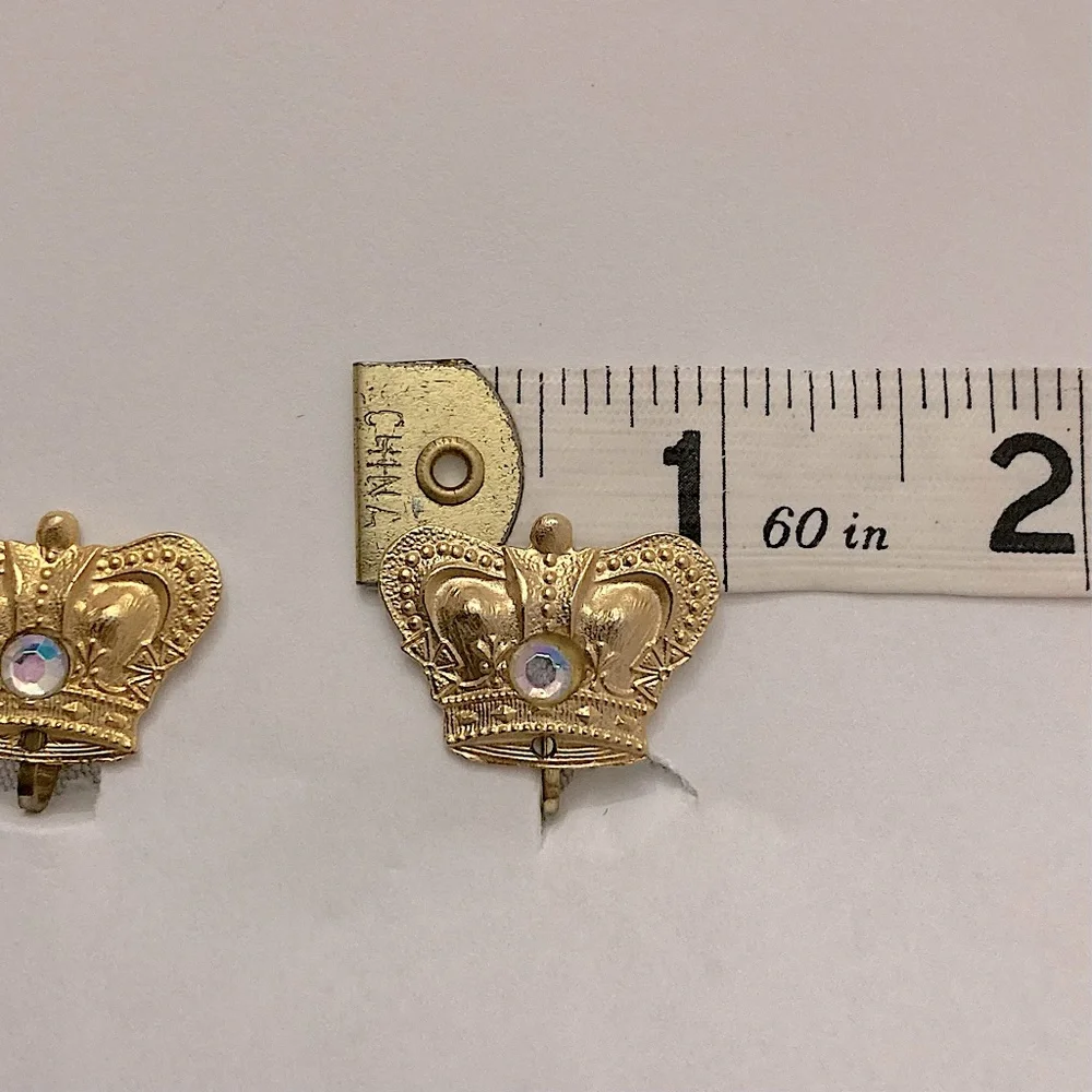 ⭐️ Vintage Gold Crown And Rhinestone Screw-Back Clip-On Stud Earrings
